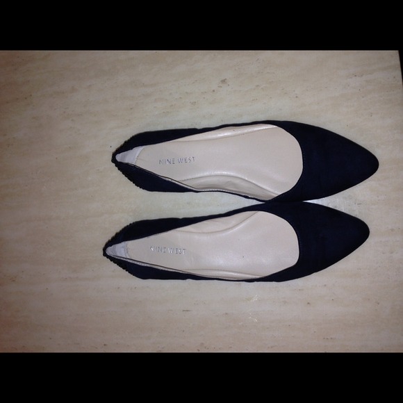 Nine west flats