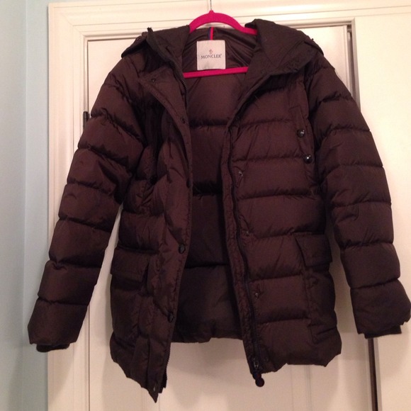 "SOLD" Moncler goose down chocolate 3/4 coat - Picture 1 of 4