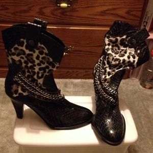 Fancy cowgirl boots