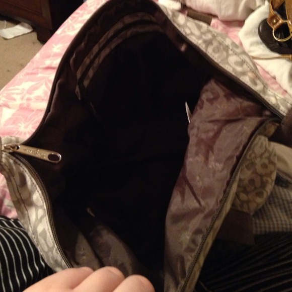 Thirty-One Tote! - Picture 3 of 4