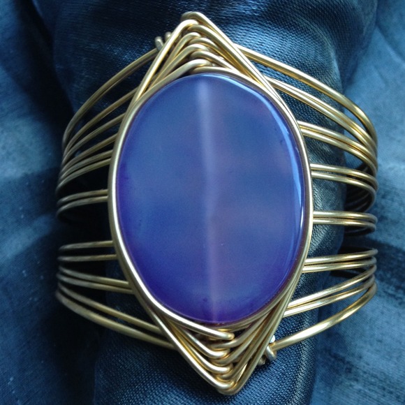 Jewelry - Agate stone arm candy NWOT