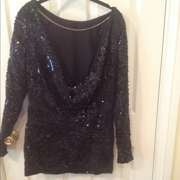 Black Sequin BCBG Mini Dress back Is open - Picture 3 of 4