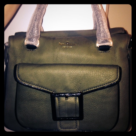 SOLD🚫🚫🚫🚫🚫Brand New in box Gorgeous Kate Spade