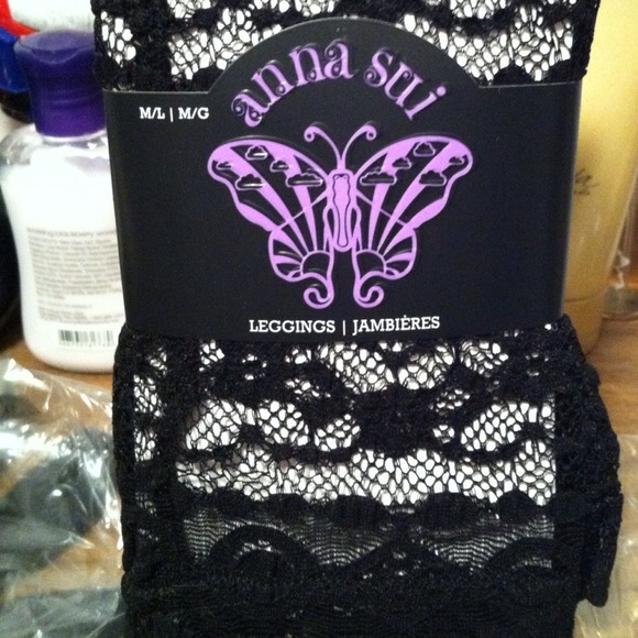 Not for sale On hold Lace leggings Medium
