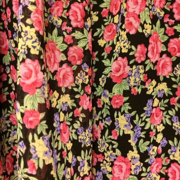 Floral skirt - Picture 2 of 2