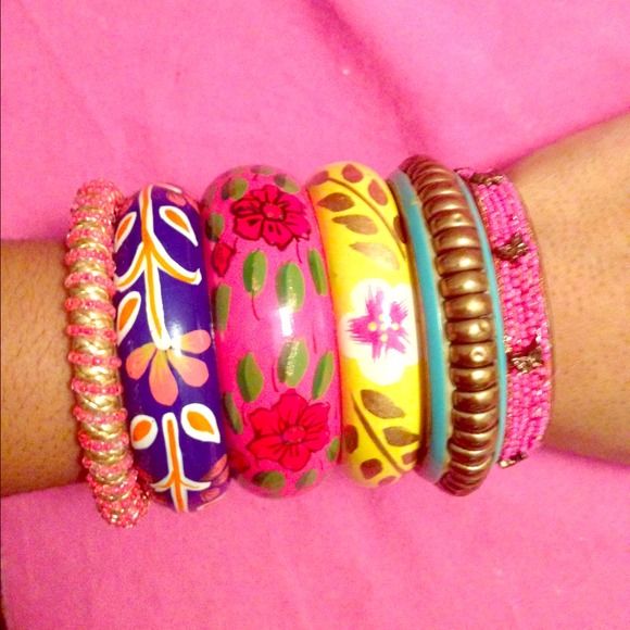 ❌SOLD❌Colorful floral bangles