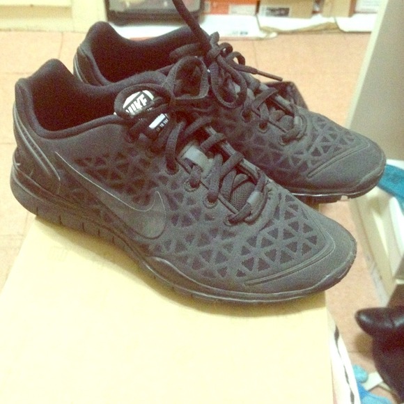 Worn Nike training fit sz 6.5W NO TRADES!!