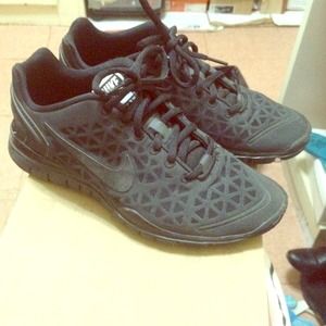 Worn Nike training fit sz 6.5W NO TRADES!!