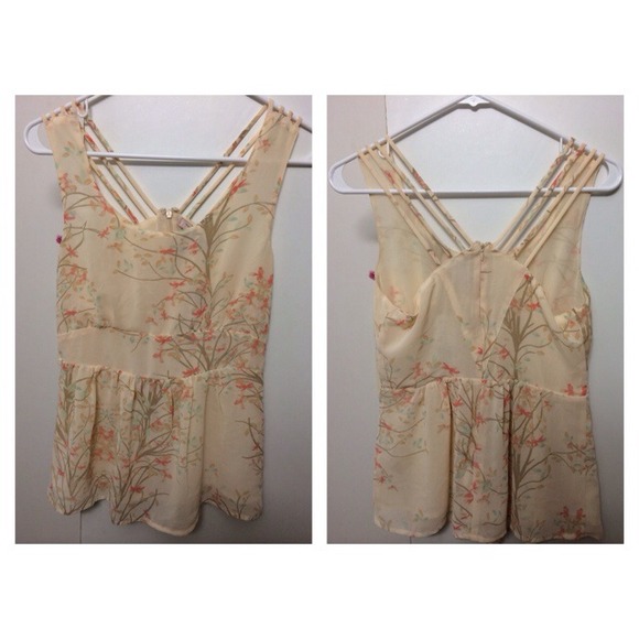Floral strappy tank