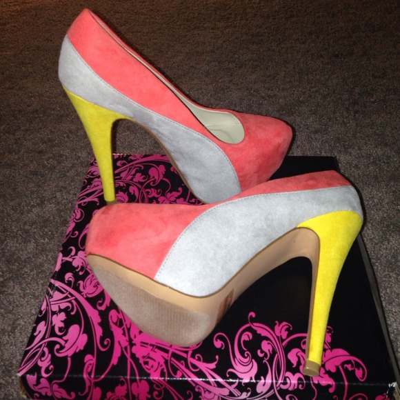 Color block high heels