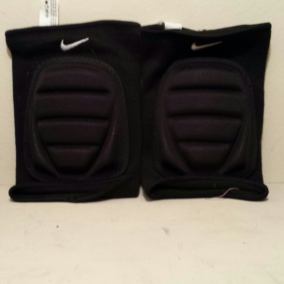 Nike volleyball kneepads