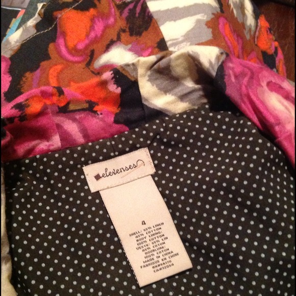 SOLD! Anthropologie Elevenses floral vest jacket - Picture 4 of 4