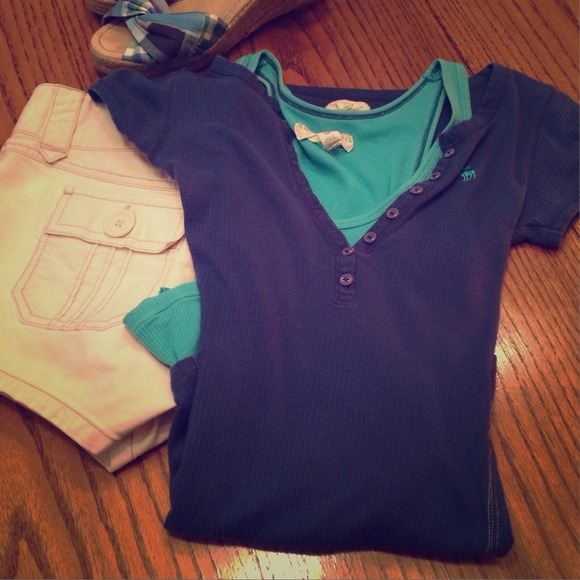 A&F short sleeve henley & tank bundle