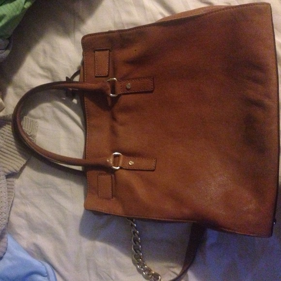 SOLD!! 💥Cognac Michael Kors Hamilton purse - Picture 3 of 4