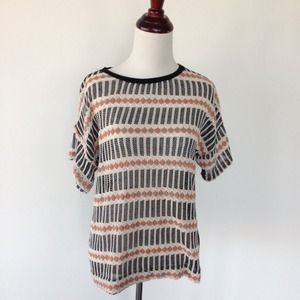 New F21 knitted short sleeve top