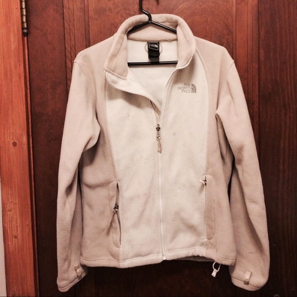 ❄️Winter sale!❄️ Northface zip up in beige/ivory