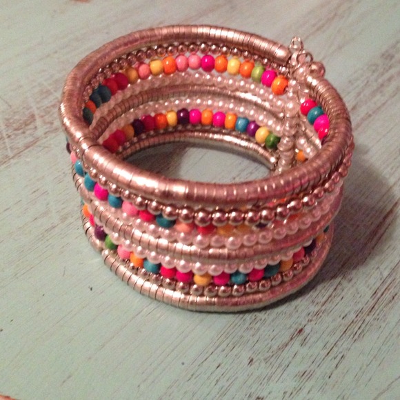 Multi-color bracelet - Picture 2 of 2