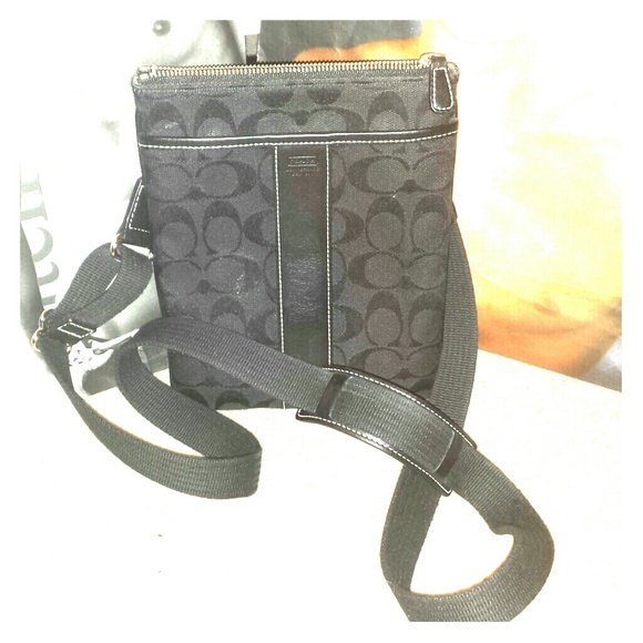 Authentic coach crossbody