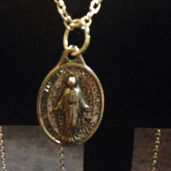 Handcrafted st pendants - Picture 4 of 5