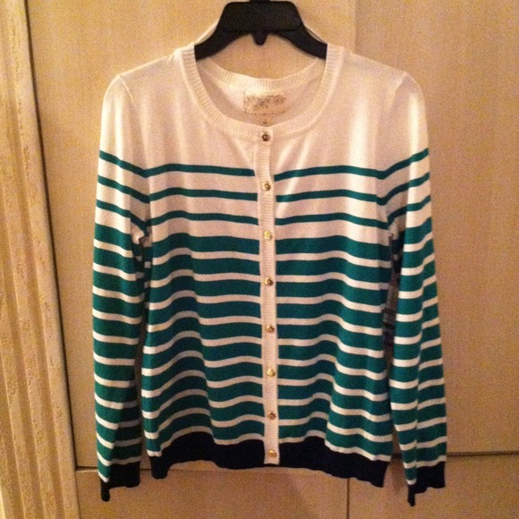 Just Reduced!!!! Stylish Women's Sweater