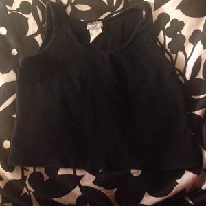 Black crop tank top