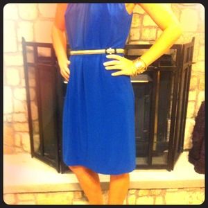 Fabric type is polyester.