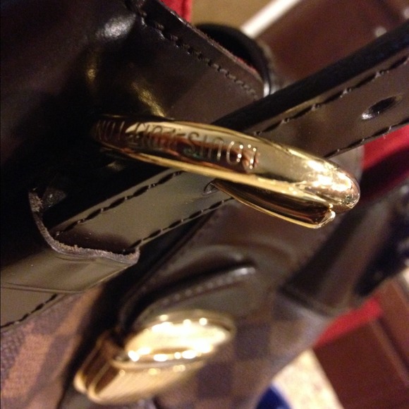 ❗️❗️SOLD❗️❗️💯% AUTHENTIC LOUIS VUITTON SISTINA GM - Picture 3 of 4