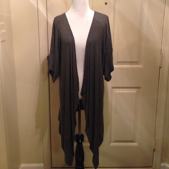 Zara Jackets & Blazers - ZARA  Dark Grey High-Lo Long Short Sleeve Sweater