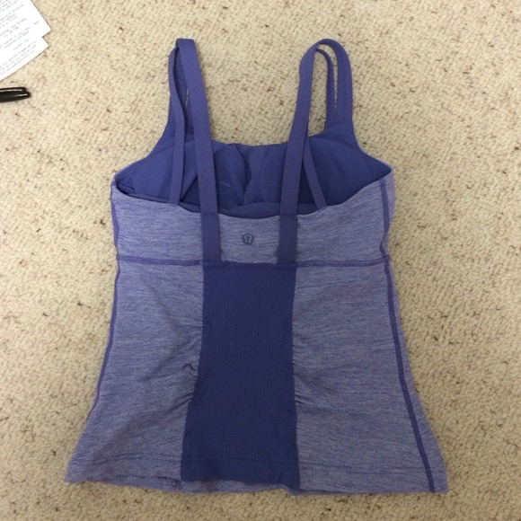 🚫sold🚫 lululemon top - Picture 2 of 2