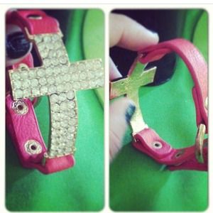 Pink leather bracelet