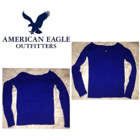 AE royal blue wool sweater. Small