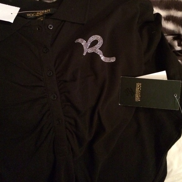 Very cute rocawear collar top, black, with tags.