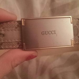 Gucci belt !