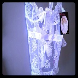 White lace lingerie with matching g-string