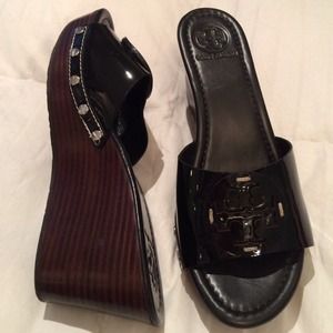 Tory Burch PATTI Black Patent Sandals Size 8.5