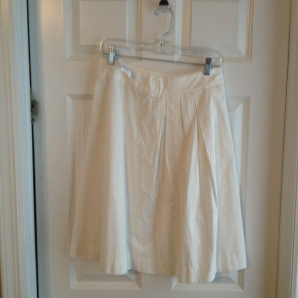 Wknd price drop!! J Crew skirt