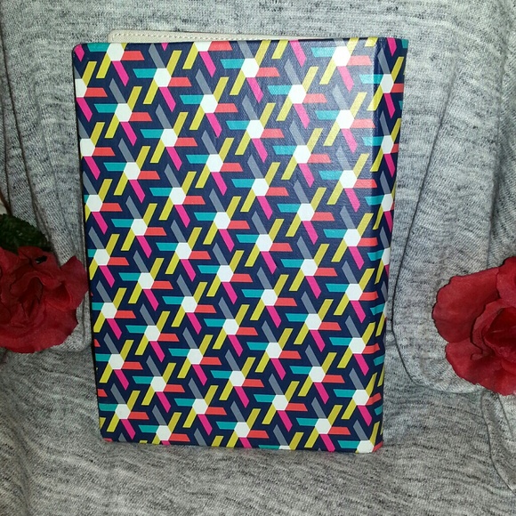 *PRICE CUT*Hard Nook HD cover