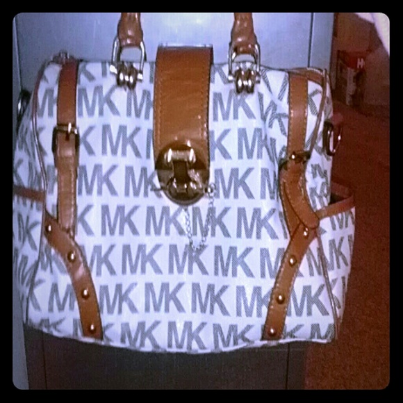 Micheal Kors Monogram