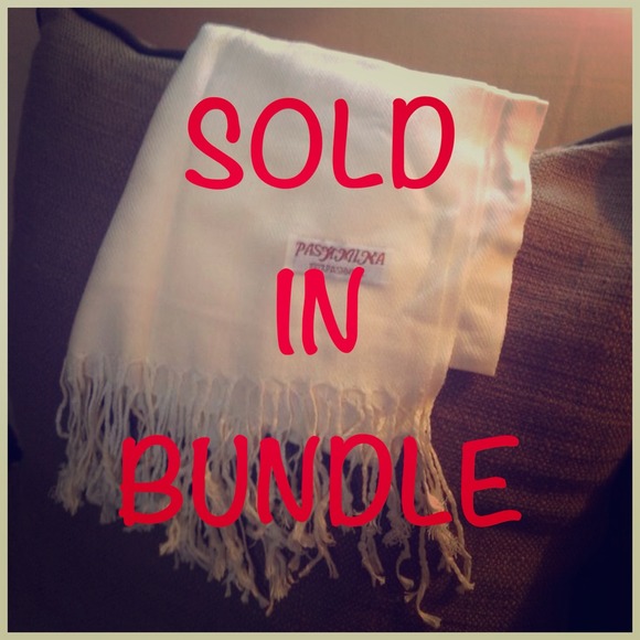 SOLD IN BUNDLE  100% PASHMINA Scarf/Shawl NWOT