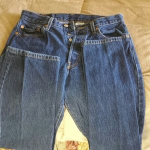 Blue Levi 501 Jeans