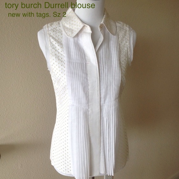🚫SOLD🚫. NWT Tory Burch Durrell blouse! Sz 2.
