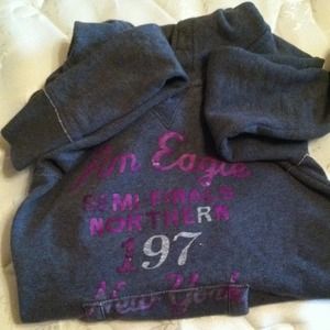 American eagle sweatshirt