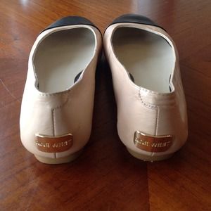 Nine West Shoes - ⬇️REDUCED. 9 West toe cap flats. Nude/black Sz 6. Nine West Shoes - ⬇️REDUCED. 9 West toe cap flats. Nude/black Sz 6.