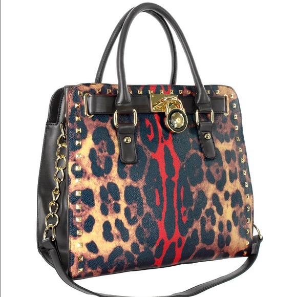 Unbranded Handbags - Animal Print Studded Tote 🔷REDUCED PRICE🔷