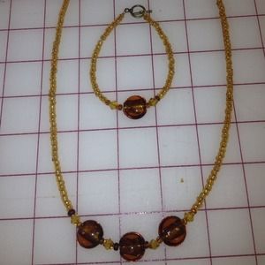 Matching necklace & bracelet.