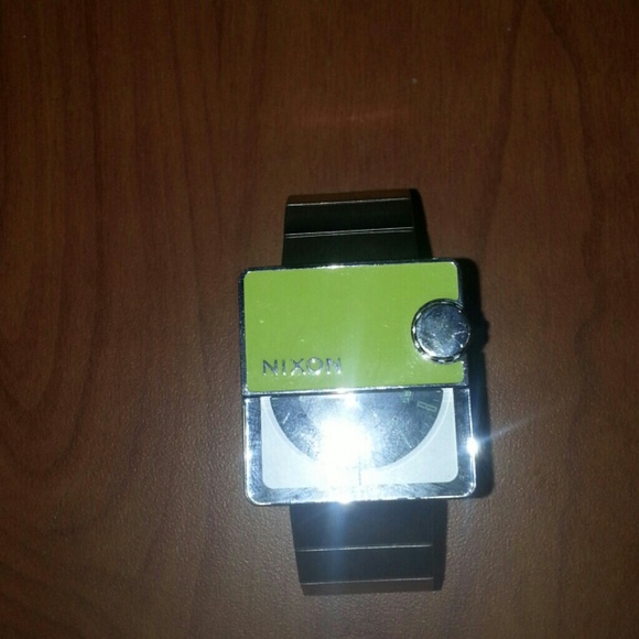 Nixon Watch