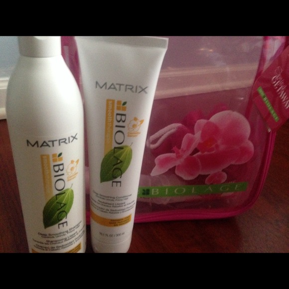 Biolage Smoothing Shampoo and Conditioner Duo