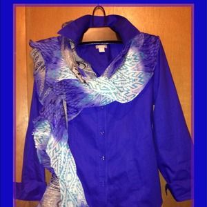 Wrinkle resistant Chicos blouse grotto blue