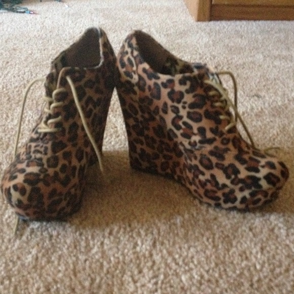 Animal print booties