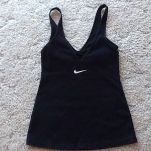 Nike Fit Dry Workout Tank